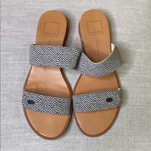 Dolce vita sandals